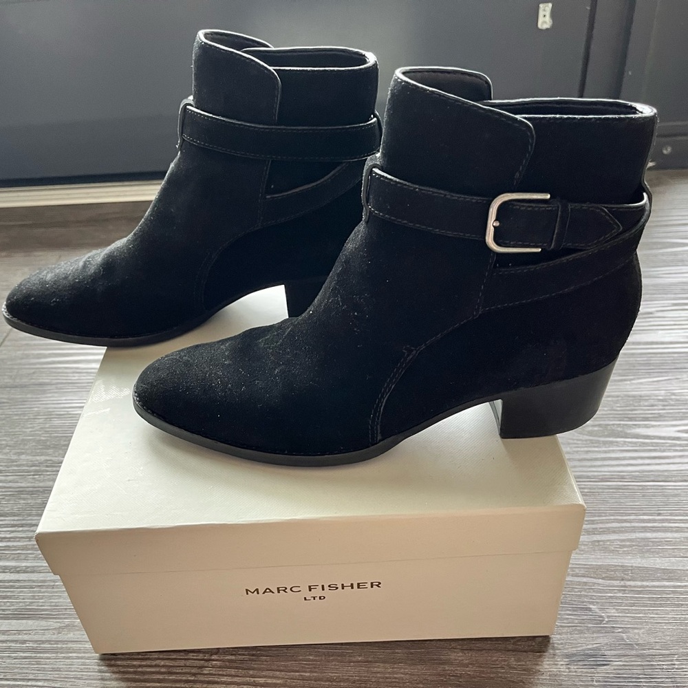 Marc Fisher Ltd Black Suede Razzle Booties 7.5